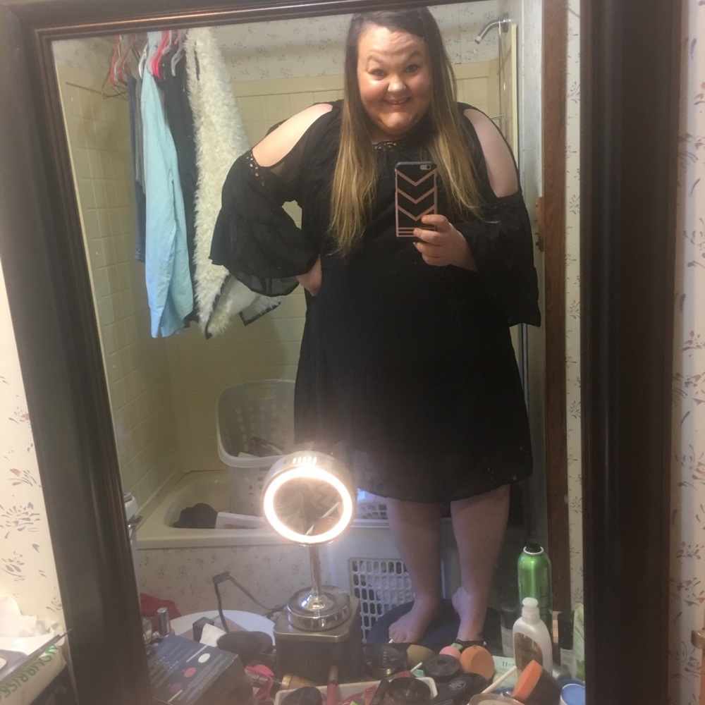 Meet your Posher, Hazel